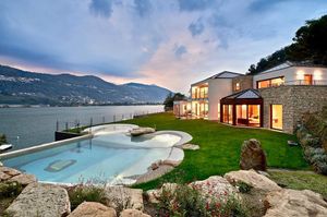 Image post by @christiesrealestate on Instagram