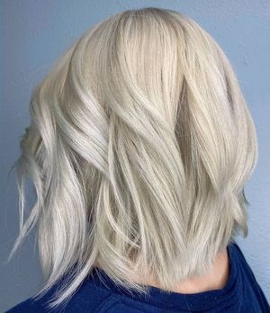 Image post by @AquaFireSalon on Facebook