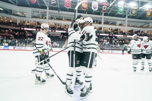 Image post by @omavs on Twitter/X