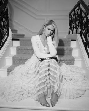 Image post by @parishilton on Instagram