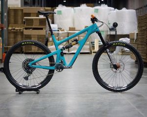 Image post by @esigrips on Instagram
