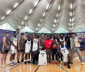 Image post by @aeblhoops on Instagram