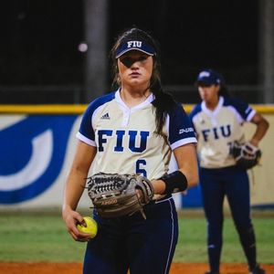 Image post by @fiusoftball on Instagram