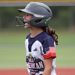 Image post by @softballyouth on Instagram