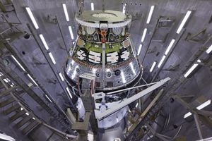 Image post by @nasaartemis on Instagram