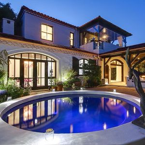 Image post by @christiesrealestate on Instagram