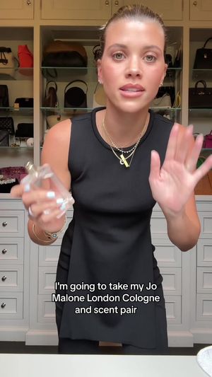 Video post by @jomalonelondon on TikTok