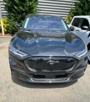 Image post by @completefleetsales on Instagram