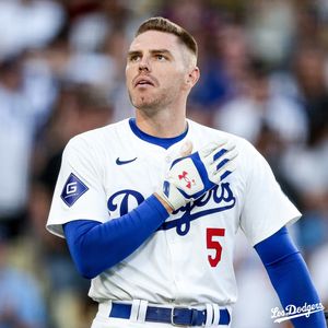 Image post by @losdodgers on Instagram