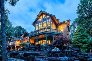 Image post by @christiesrealestate on Instagram