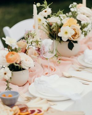 Image post by @eventsbyroam on Instagram