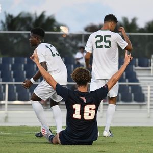 Image post by @faumsoccer on Instagram