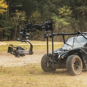 Image post by @motocrane_team on Instagram