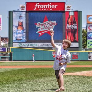 Image post by @rocredwings on Instagram