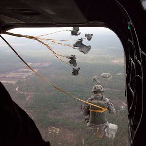 Image post by @goarmy on Instagram
