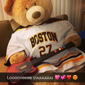 Image post by @hilaryknight on Instagram