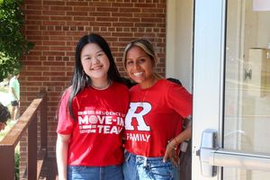 Image post by @rutgersreslife on Instagram