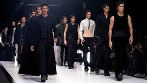 Video post by @dolcegabbana on YouTube