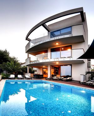 Image post by @christiesrealestate on Instagram