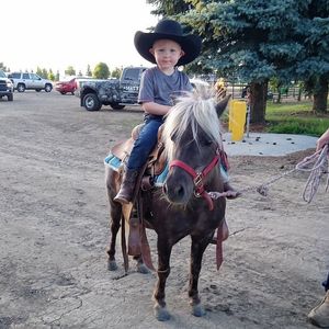 Image post by @mandanrodeo on Instagram
