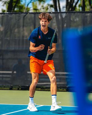 Image post by @illinimtennis on Instagram