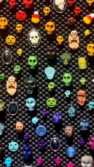 Video post by @beadcache on Instagram
