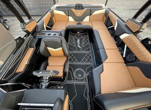 Image post by @tigeboats on Instagram