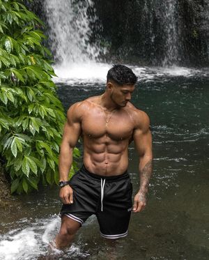Image post by @nicolasiong on Instagram