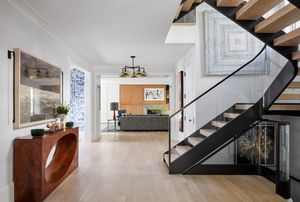 Image post by @nichemodern on Instagram