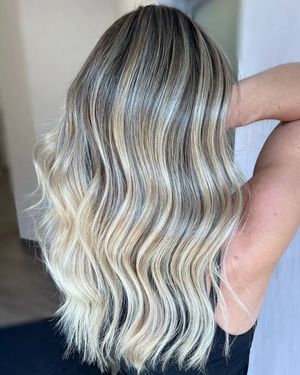 Image post by @behindthechair_com on Instagram
