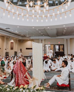 Image post by @thismodernlovephoto on Instagram