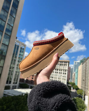 Image post by @ugg on Instagram