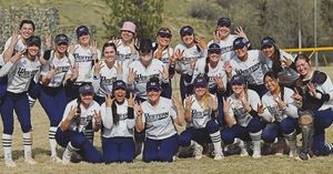 Image post by @wwu_softball on Instagram