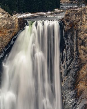 Image post by @nationalparkscollective on Instagram