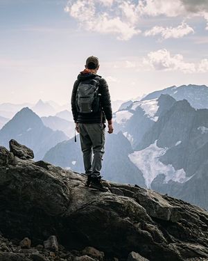 Image post by @nationalparkscollective on Instagram