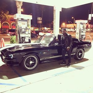 Image post by @kevinhart4real on Instagram