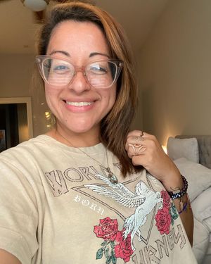 Image post by @soyconnieleon on Instagram