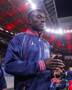 Image post by @psg on Instagram