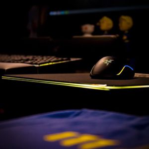 Image post by @razer on Instagram