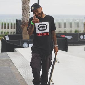 Image post by @mannysantiago on Instagram