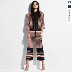 Image post by @amaliah_com on Instagram