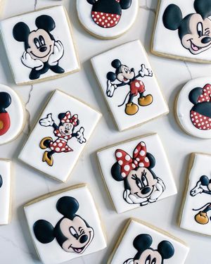 Image post by @angelbakednyc on Instagram