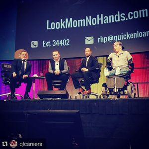 Image post by @lookmomnohands on Instagram