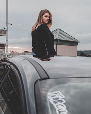 Image post by @visualsbydream on Instagram