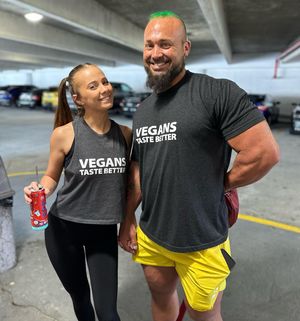 Image post by @thebodybuildingvegan on Instagram