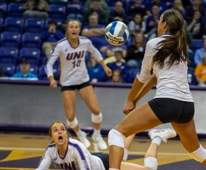 Image post by @uniathletics on Instagram