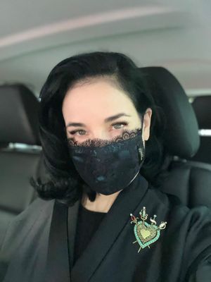 Image post by @DitaVonTeese on Twitter/X