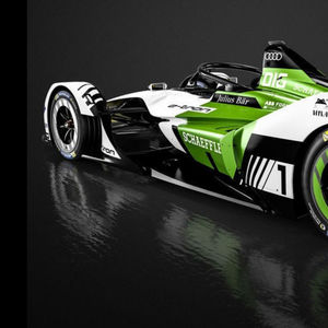 Image post by @lucasdigrassi on Instagram