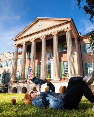 Image post by @collegeofcharleston on Instagram