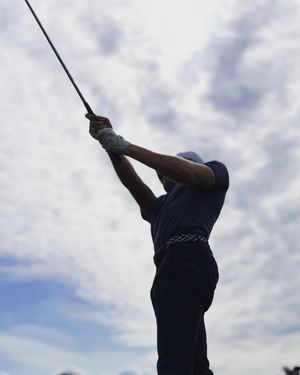 Image post by @alexknappegolf on Instagram